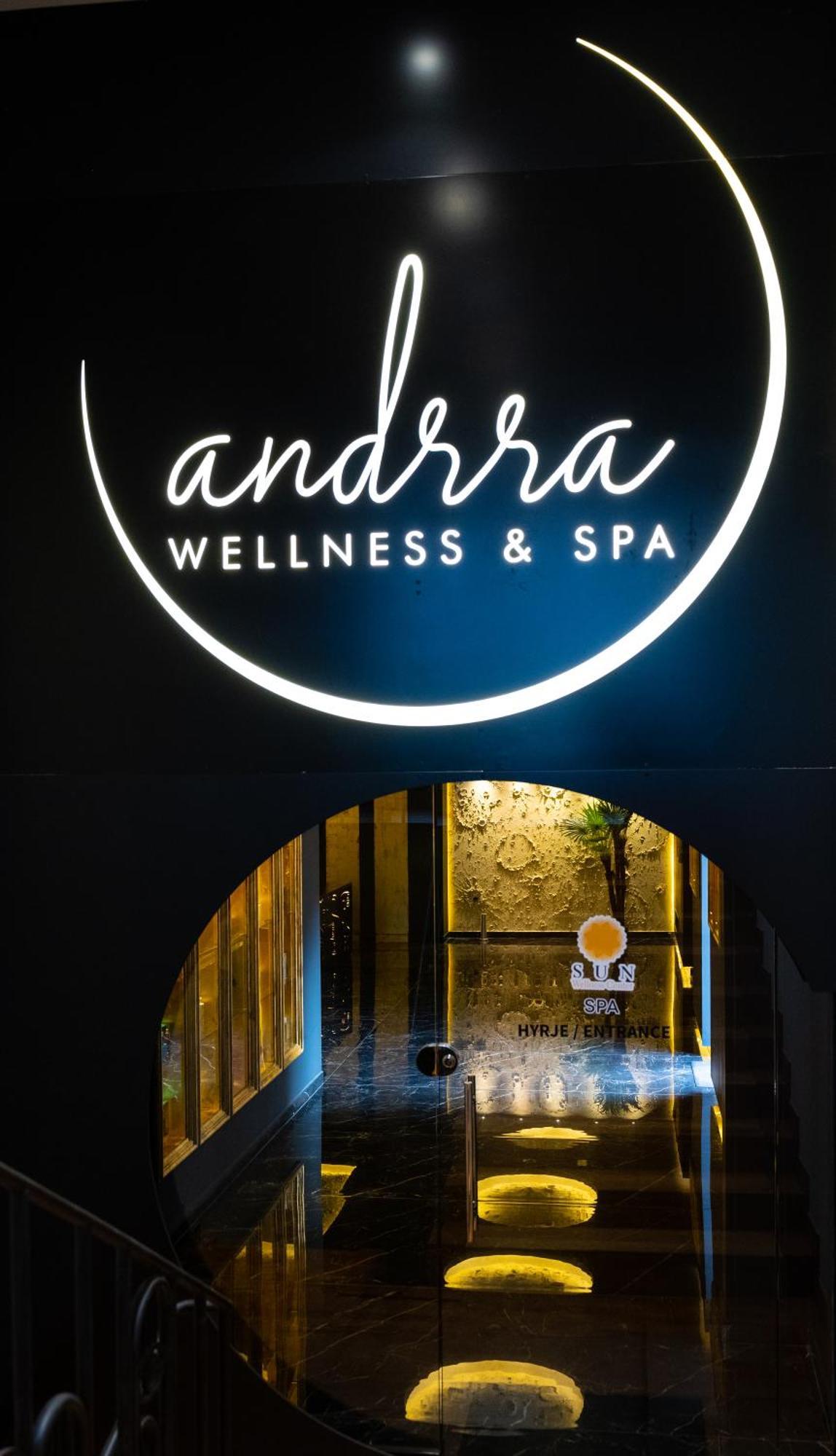 Arka Art Hotel Tirana Kültér fotó Andhra Spa